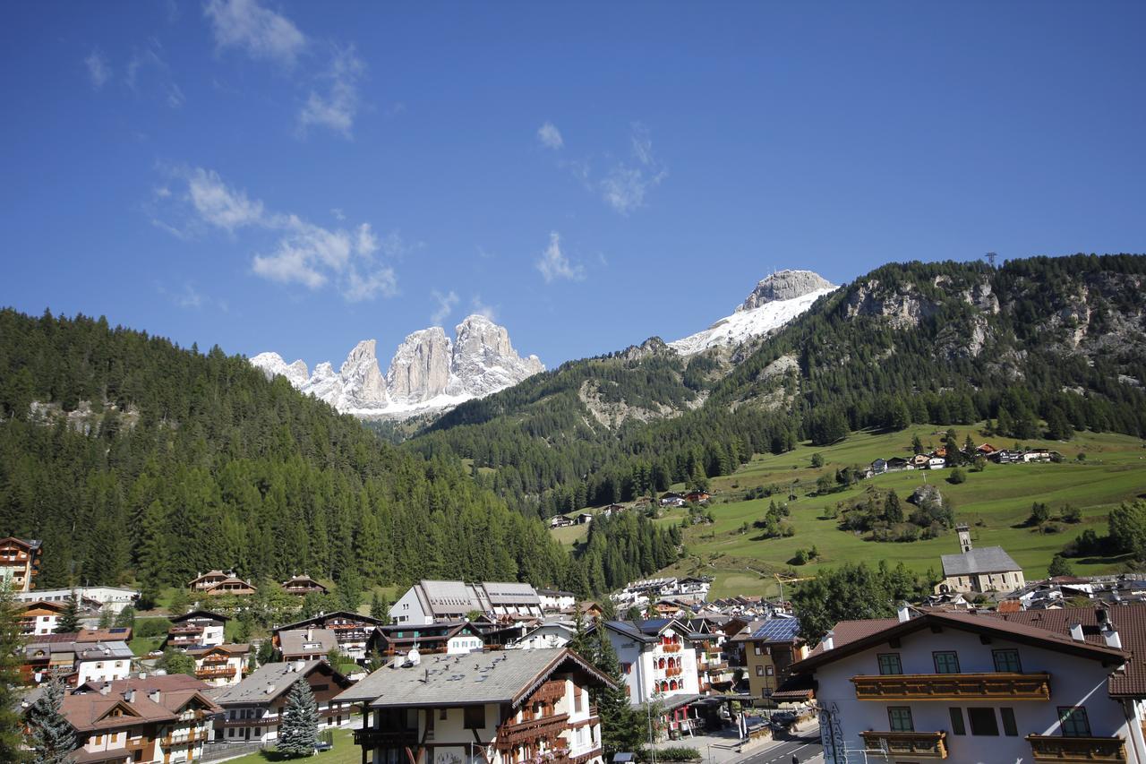 Hotel Alpi Campitello di Fassa Kültér fotó